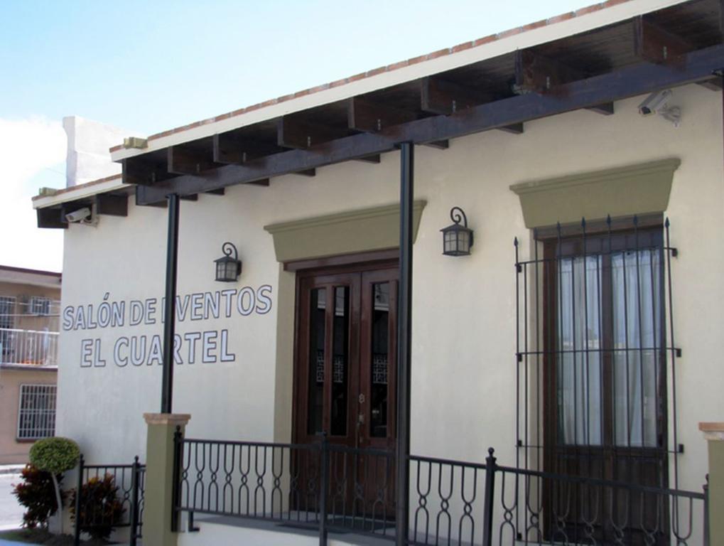 Hotel Alameda Express Heroica Matamoros Exterior foto