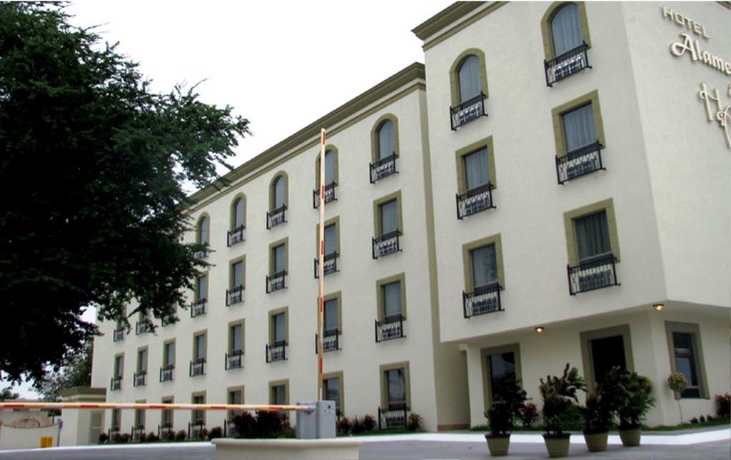 Hotel Alameda Express Heroica Matamoros Exterior foto